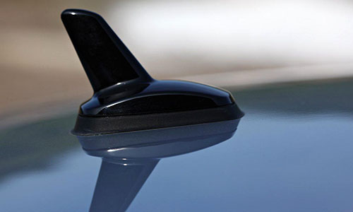 Antennas and antenna systems